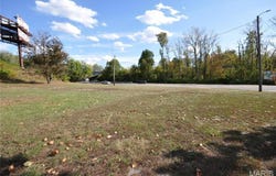 2007 Belt Line, Collinsville, IL 62234