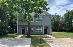 406 E Bonham Street, Tom Bean, TX 75491