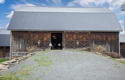 211 HANKS RD, Troy, PA 16947