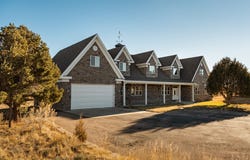 2250 E PAUNSAUGUNT CLIFFS Dr, Hatch, UT 84735