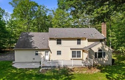 102 Crest Circle, East Stroudsburg, PA 18301