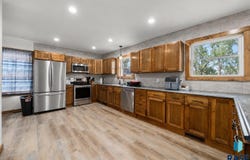 420 7th St, Hudson, SD 57034
