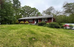 42 Ledge Road, Coventry, RI 02816