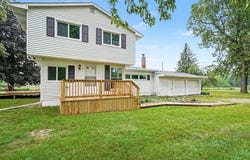 9700 Fenner Road, Perry, MI 48872
