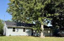 1429 Holly Hill Drive, Champaign, IL 61821
