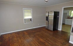 110 E First Street, Hardy, AR 72542