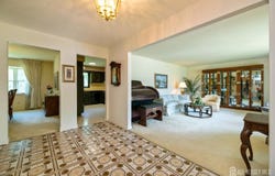 4 Thrush Mews, North Brunswick, NJ 08902