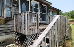 837 Grannys Ln, Awendaw, SC 29429
