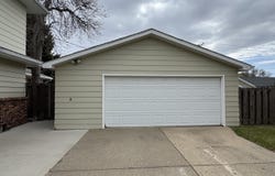 1733 Marshall Road, Aberdeen, SD 57401