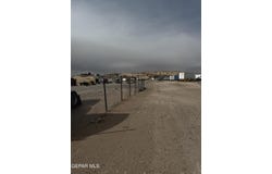 2525 Darrington Road, Clint, TX 79836