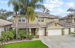 3010 W Ceres Avenue, Visalia, CA 93291
