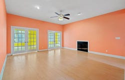 208 Pucketts Point Rd, Greenwood, SC 29649