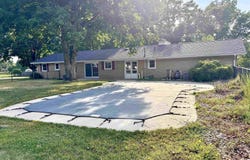 700 N Woodside Drive, Logansport, IN 46947