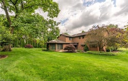 221 Winston Avenue NE, North Canton, OH 44720