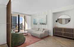 2201 Collins Ave, Miami Beach, FL 33139
