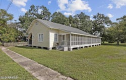 37 Prairie Avenue, New Iberia, LA 70560