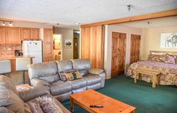 201 Main St W, Red River, NM 87558