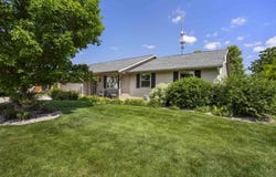 W3268 HEARTLAND Court, APPLETON, WI 54915-4086