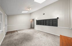 10432 State Route 303, Windham, OH 44288