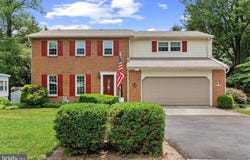 936 WOODRIDGE DRIVE, ENOLA, PA 17025