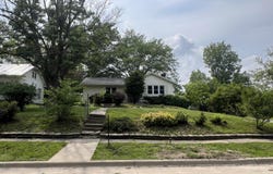 106 Forest Drive, Fairfield, IA 52556