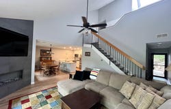 9369 S Pointe LaSalles Drive, Bloomington, IN 47401