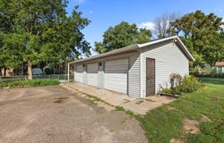 2811 Centerville Road, Little Canada, MN 55117