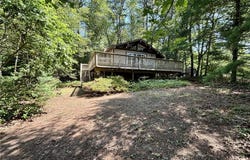 2 Kay Street, Hopkinton, RI 02832
