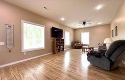 631 Spring Valley Drive, Mammoth Spring, AR 72554