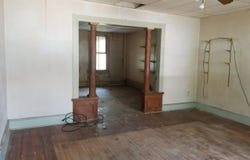 706 E COMMERCE STREET, SHAMOKIN, PA 17872