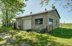 8568 N Farm Road 53, Walnut Grove, MO 65770