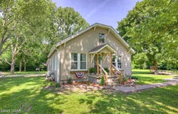 605 SE 10th Lane, Lamar, MO 64759