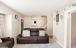 571 FAIRFIELD Road, EAST WINDSOR TWP, NJ 08520