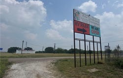 102 Business Park Road, Alice, TX 78332