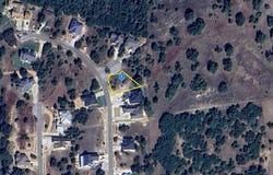 98 S Jesse Stiff, Blanco, TX 78606
