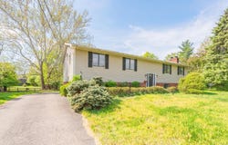 3647 E Galbraith Road, Amberley, OH 45236