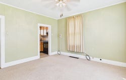 80 S 7th Street, Hamilton, IL 62341