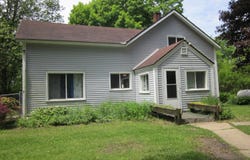 28131 66th Street, Bangor, MI 49013