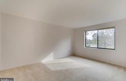 10300 BUSHMAN DRIVE, OAKTON, VA 22124