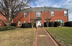 17 Northtown Drive, Jackson, MS 39211