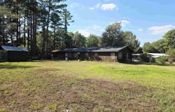 535 S SH 42, Henderson, TX 75654