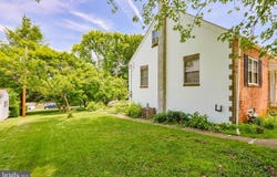 1373 PUGGY LANE, BETHLEHEM, PA 18015