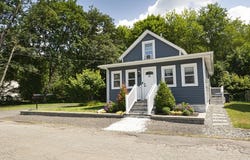 12 Crump St, Hudson, MA 01749
