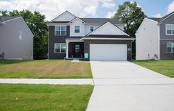 36323 Monroe Avenue, Westland, MI 48186