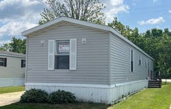 59264  Cary Lane, New Haven, MI 48048