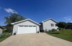 612 Country Club Circle, Osceola, IA 50213