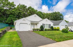 75 Sleepy Hollow Drive, Brick, NJ 08724
