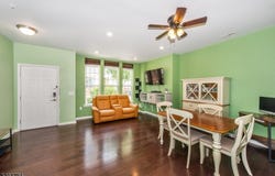 129 Eisenhower Ln, Wood-Ridge Boro, NJ 07075-2141