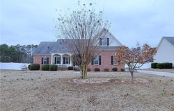 548 Windover Drive, Raeford, NC 28376