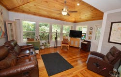 2153 Bergren Rd, Gulf Breeze, FL 32563
